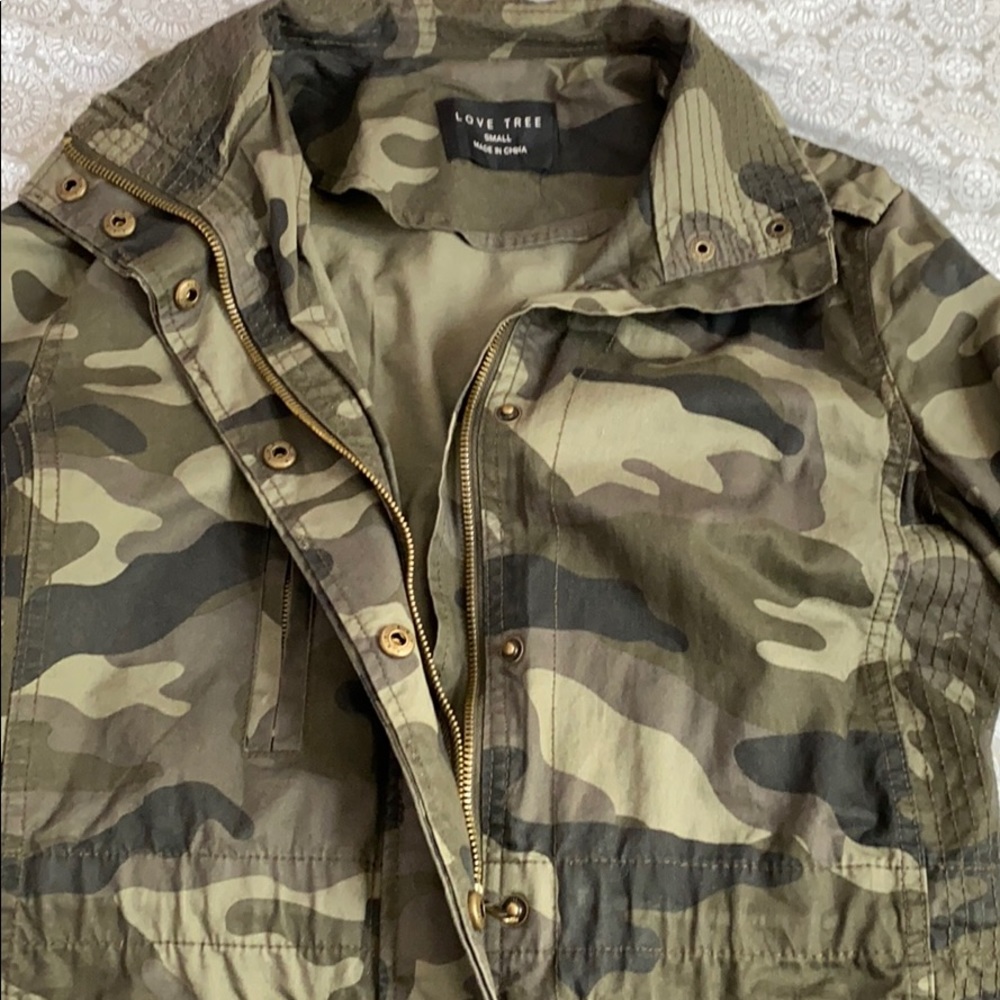 Lightweight Camo Jacket